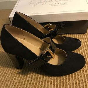 Jaclyn Smith Maryjane Heels